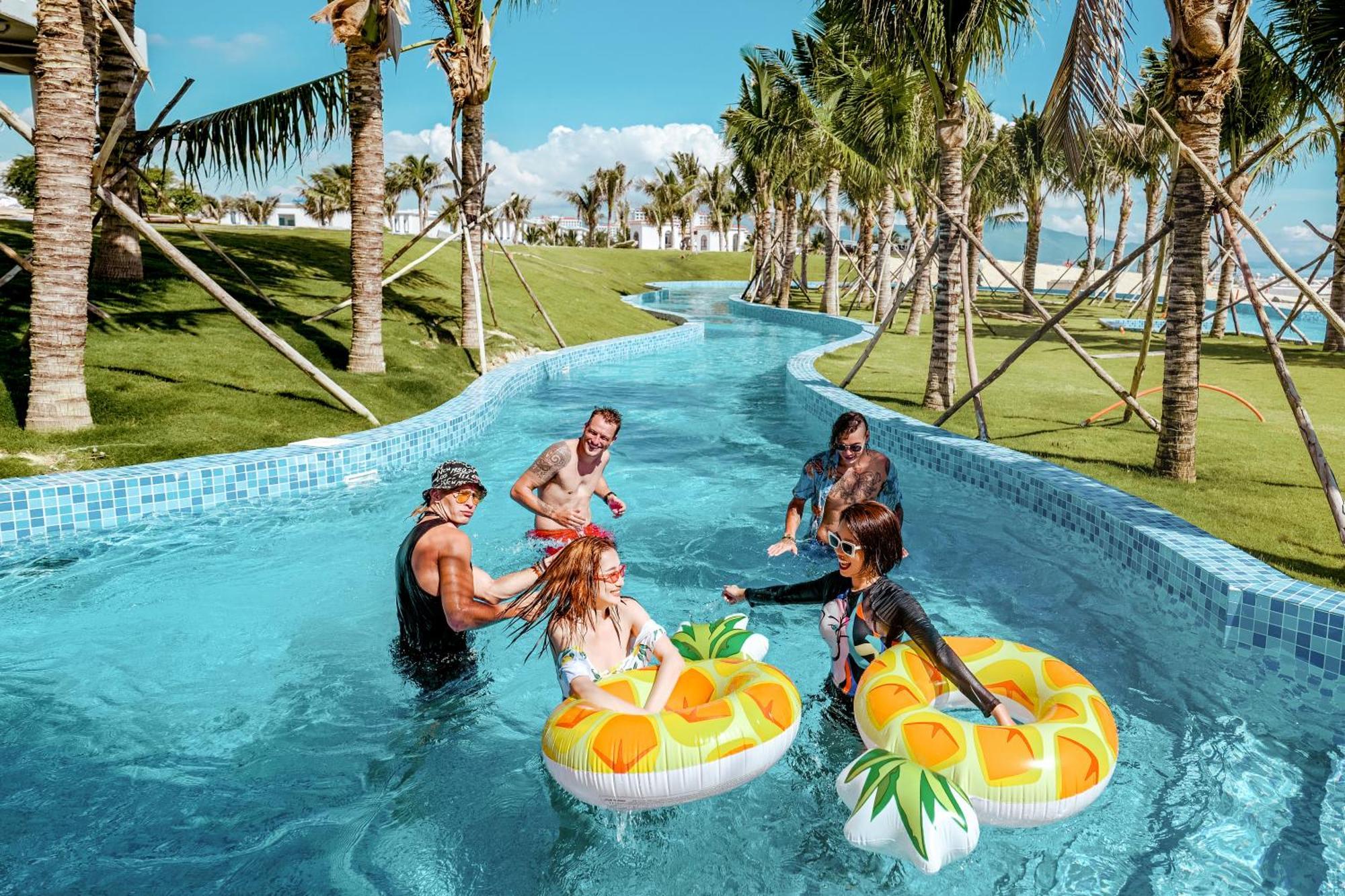 The Empyrean Cam Ranh Beach Resort Εξωτερικό φωτογραφία